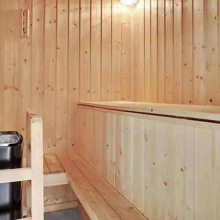 Beautiful In With Sauna, Wifi And 4 Bedrooms Feriehus Hejls